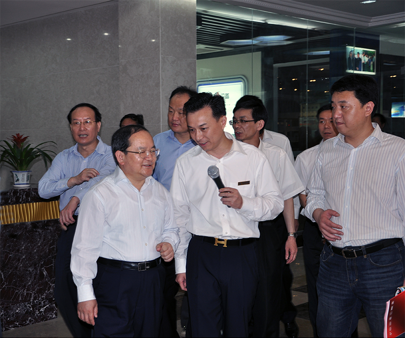 原江西省委书记鹿心社视察金虎集团
