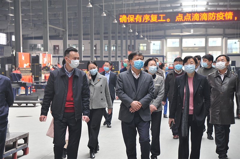 原省委常委 统战部长 政协副主席陈兴超视察金虎集团